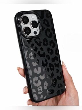 🆕 Velvet Caviar | Black Leopard iPhone 17 Pro Max Case | MagSafe | Protective